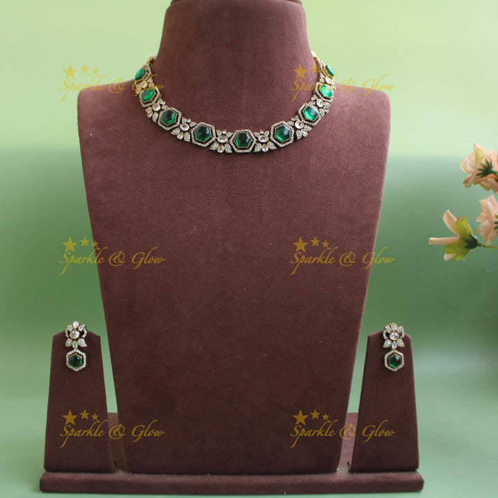 Statement Floral stone victorian AD short necklace - green