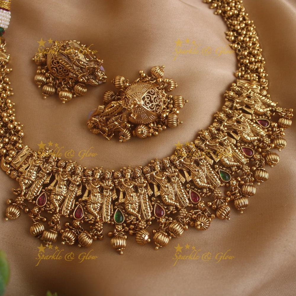 Elegant Radhakrishna carved pearl cluster short necklace - Sparkle and Glow - Gold - Back Thread