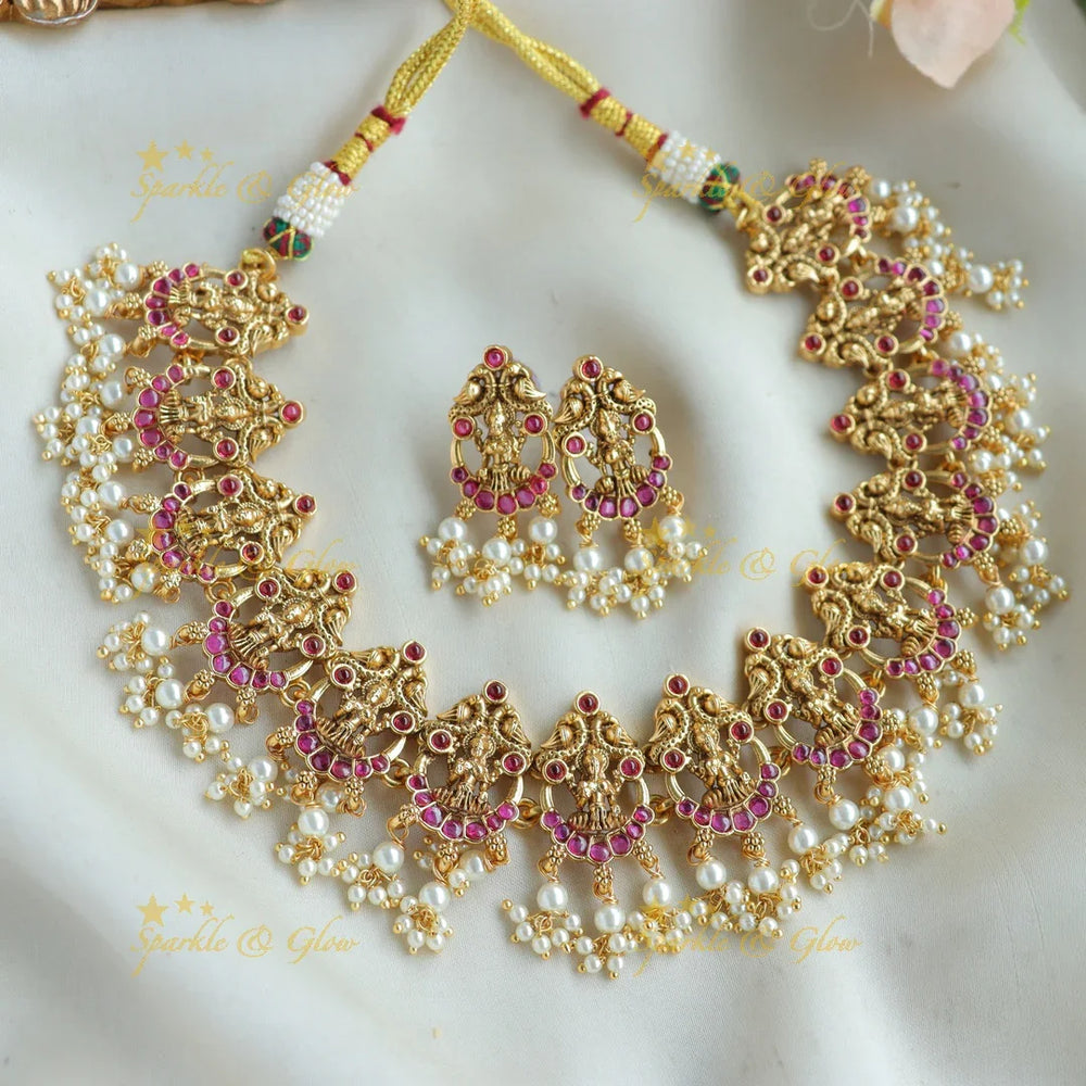 Stunning Lakshmi peacock moon gutta pusalu short necklace with emerald - green - Sparkle and Glow