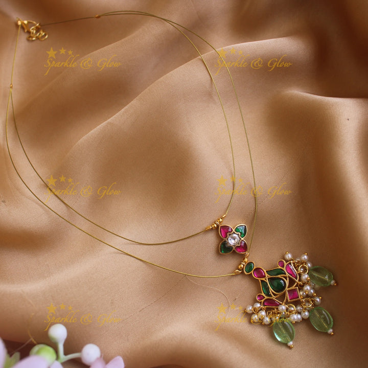 Elegant Floral Two layer short necklace with mintgreen beads