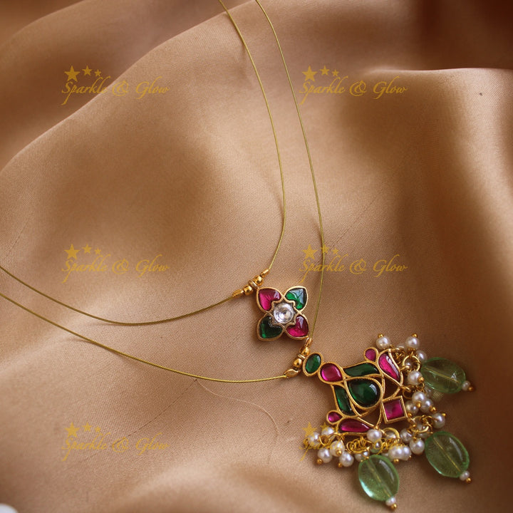 Elegant Floral Two layer short necklace with mintgreen beads