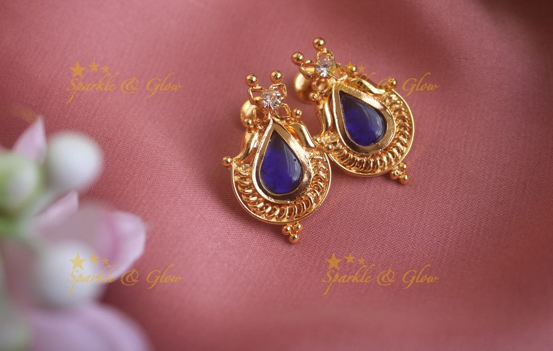 Beautiful Palaka design Kerala style earrings-Red