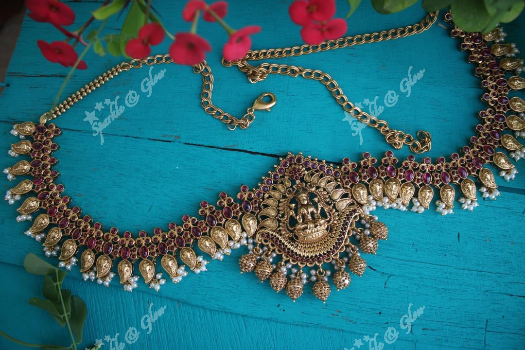 Premium quality antique polished Lakshmi hip chain with kemp stones