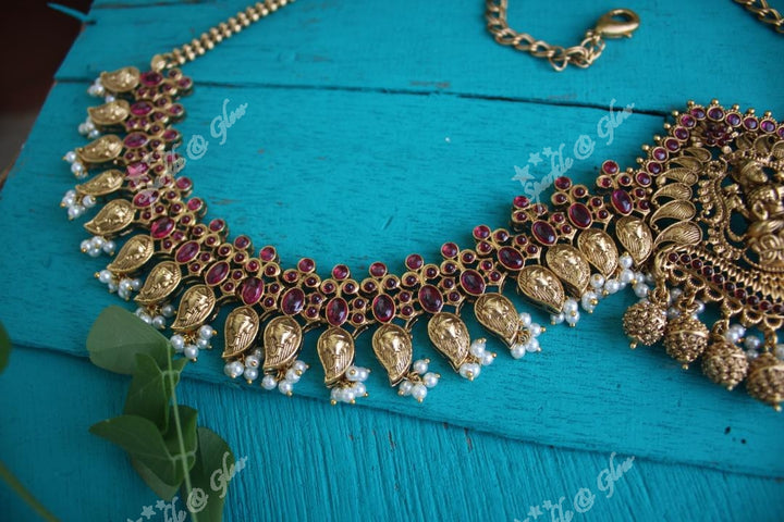 Premium quality antique polished Lakshmi hip chain with kemp stones