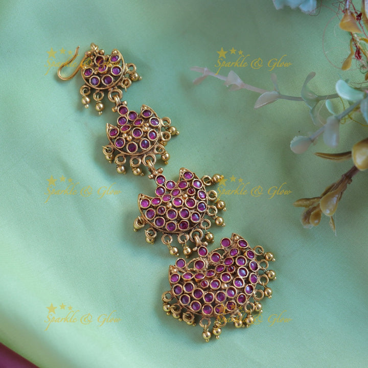 Elegant Half Moon single line Kemp Maangtikka with gold beads-Green