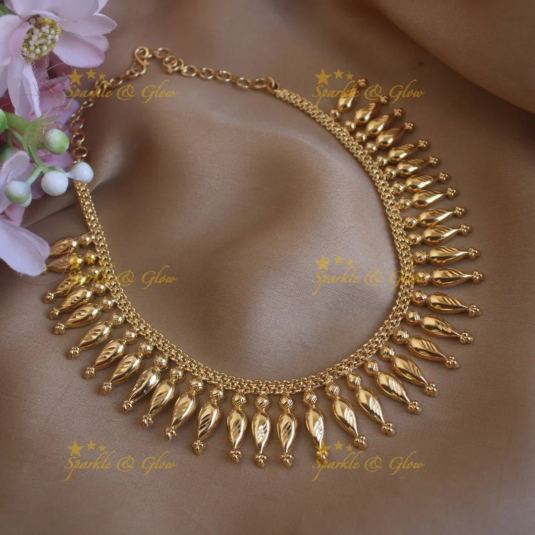 Elegant spike design matt finish kerala style short necklace - Sparkle and Glow