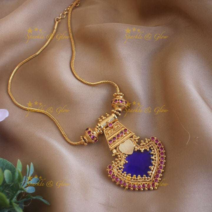 Stunning Leaf design palakka pendant with chain with ruby stones - red - Sparkle and Glow - Blue - Back Thread