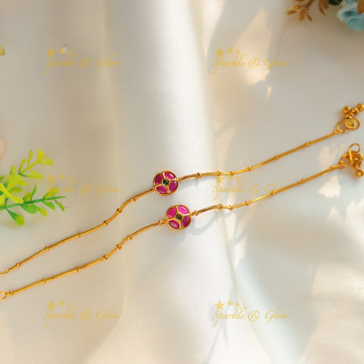 Sparkling non idol Anklet-Rubywhite