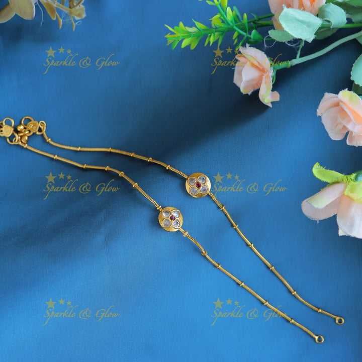 Beautiful Floral design Anklet-Greenwhite