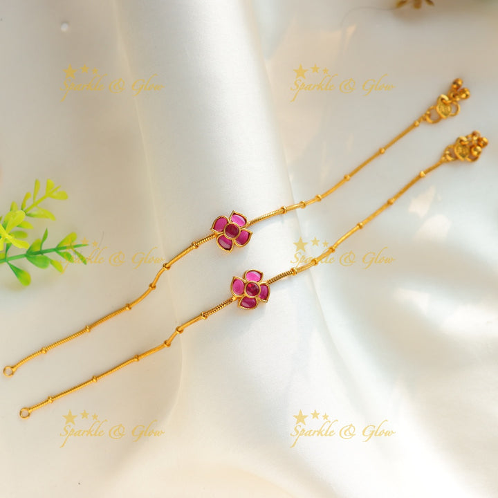Gracious Kemp floral design Anklet-Ruby