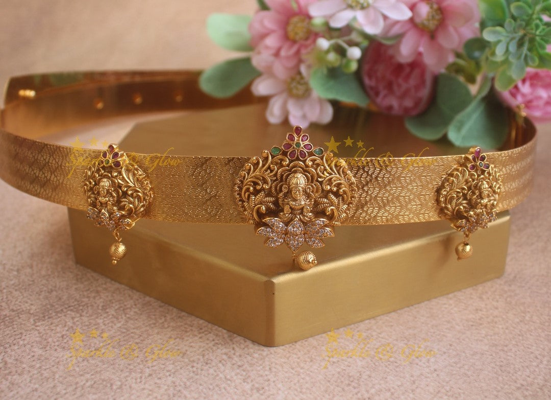 Beautiful Lakshmi Floral pendant carved plain Hipbelt