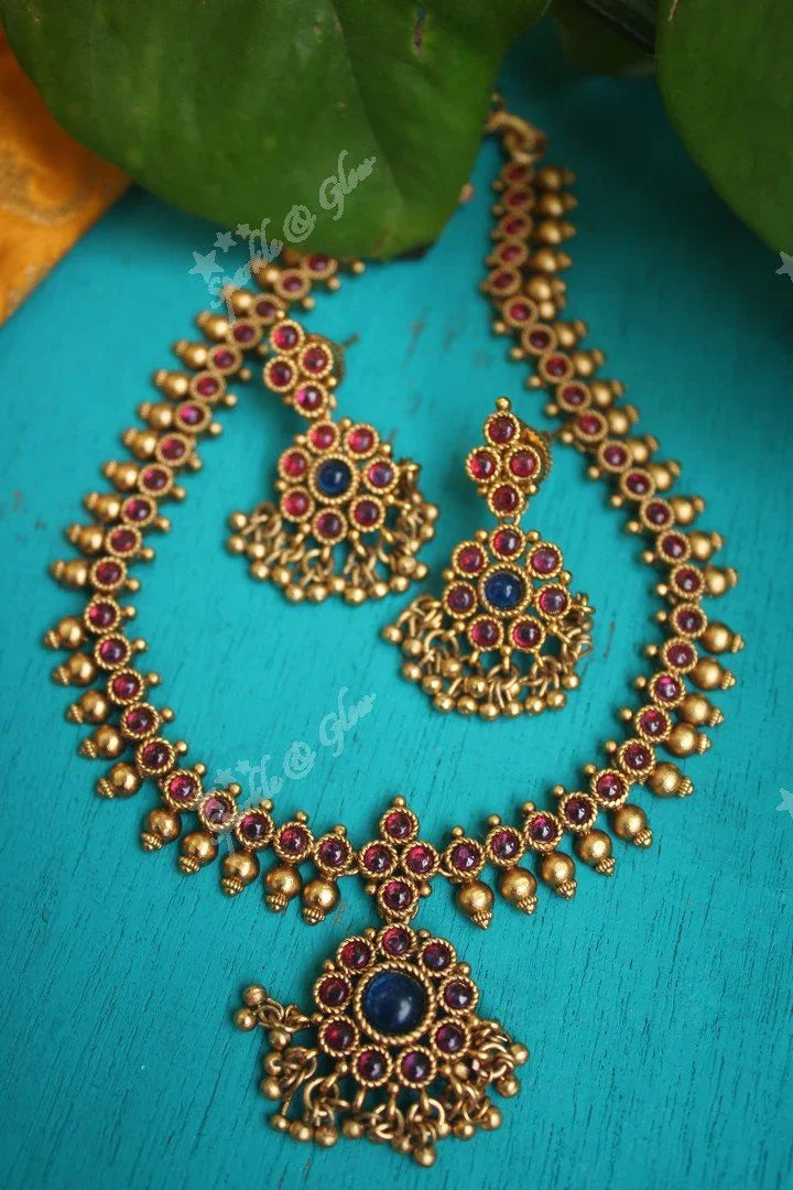 Gold alike kemp adigai with gold drops- White - Sparkle and Glow
