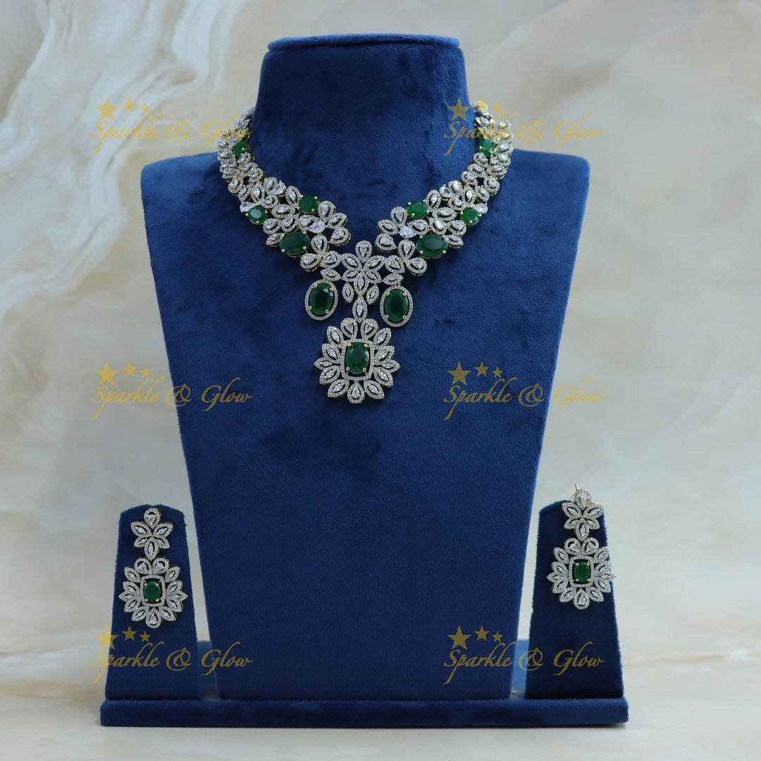 Gracious Flower design American diamond short necklace