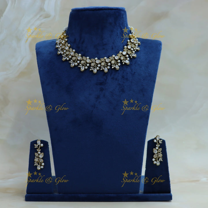 Beautiful Flower Leaf design American diamond short necklace