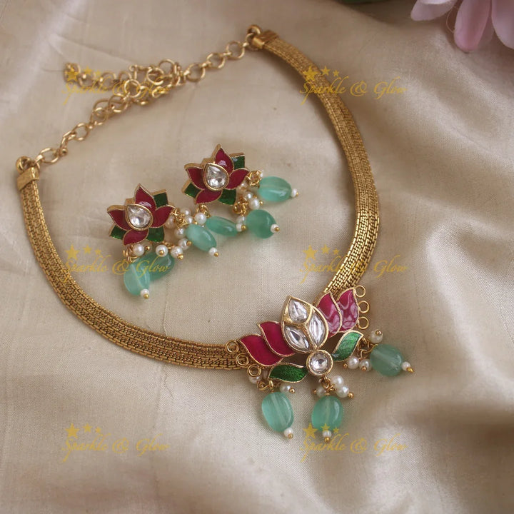 Sparkling Lotus pendant Short necklace with Mintgreen beads - Sparkle and Glow