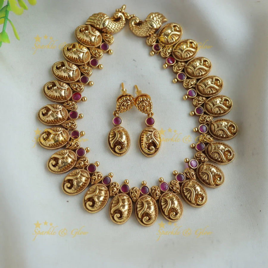 Elegant Elephant carved short necklace with ruby stones - Sparkle and Glow