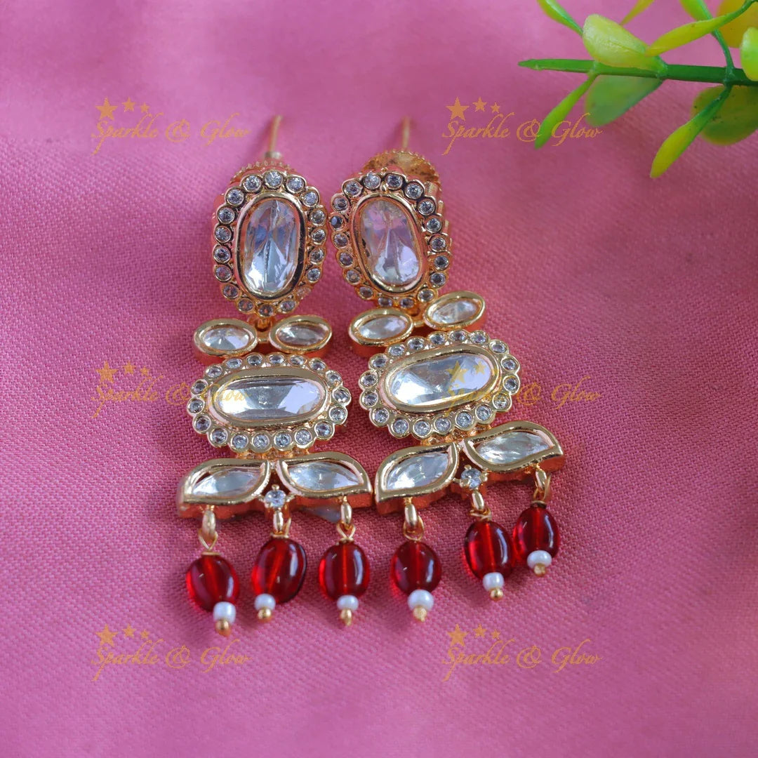 Elegant Kundan Floral Victorian AD Short necklace - Sparkle and Glow