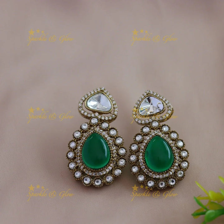 Gracious Kundan Heart design Victorian AD Floral pendant short necklace - Sparkle and Glow