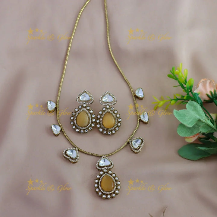 Gracious Kundan Heart design Victorian AD Floral pendant short necklace - Sparkle and Glow