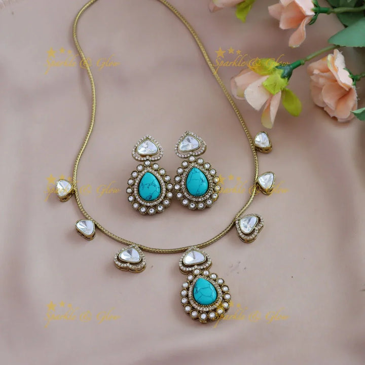 Gracious Kundan Heart design Victorian AD Floral pendant short necklace - Sparkle and Glow