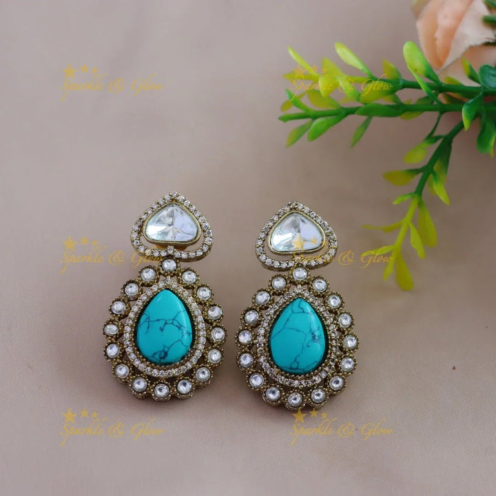 Gracious Kundan Heart design Victorian AD Floral pendant short necklace - Sparkle and Glow