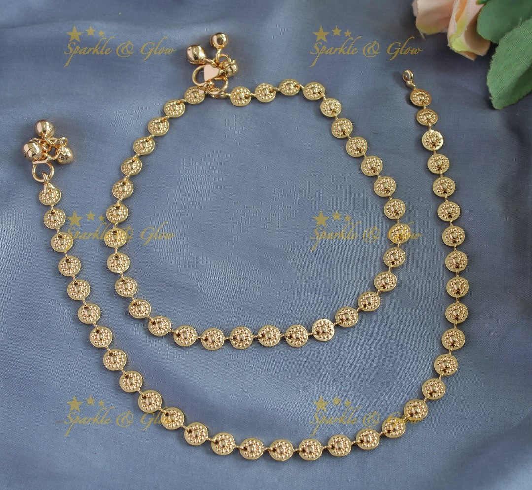 Sparkling Flower design gold alike Anklet