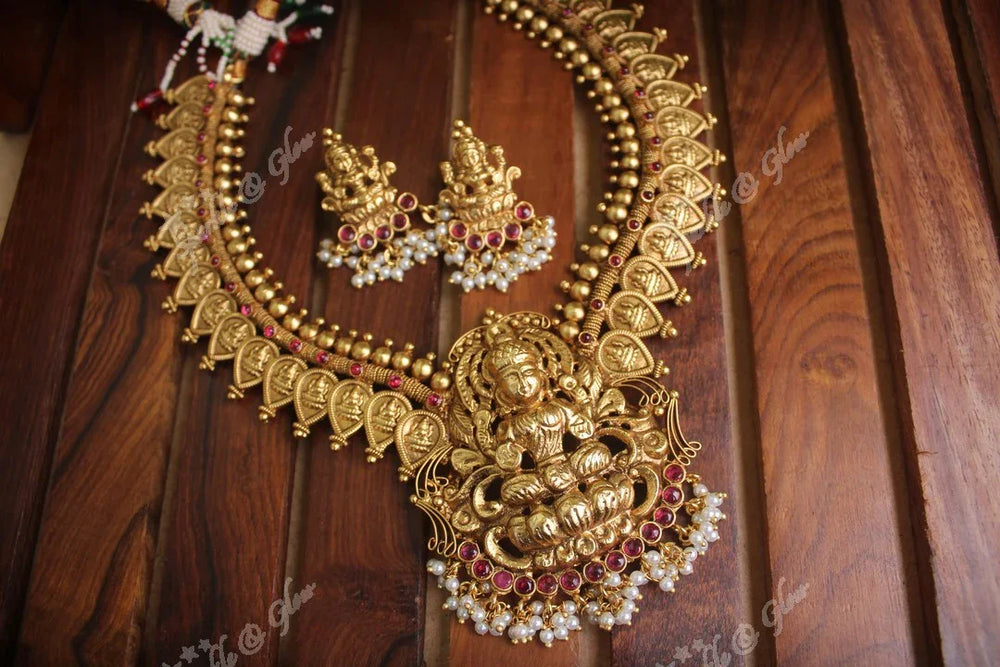 Gold alike antique mango necklace with lakshmi pendent - Pink - Sparkle and Glow