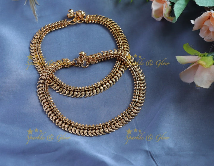 Elegant Mango design Gold alike anklet