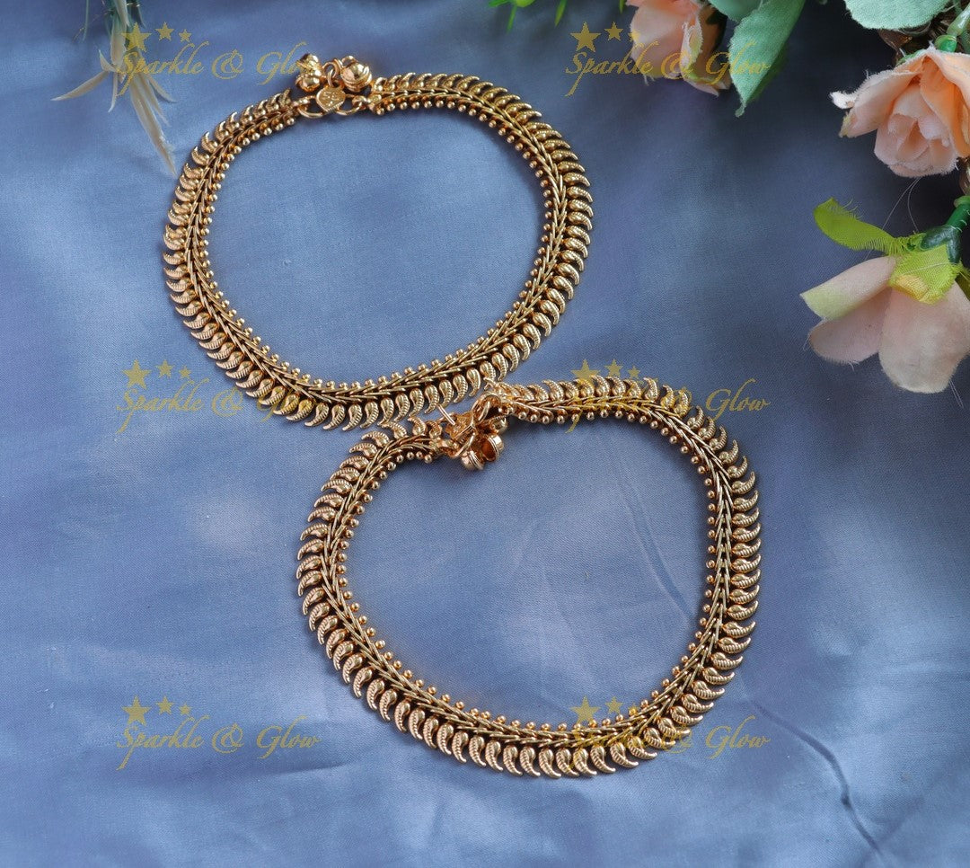 Elegant Mango design Gold alike anklet