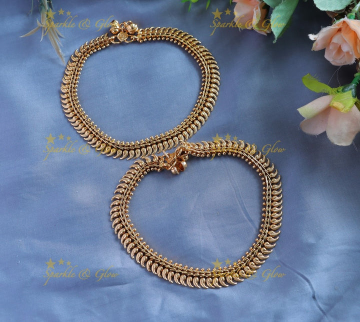 Elegant Mango design Gold alike anklet
