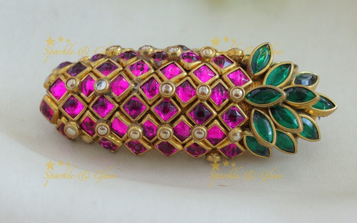 Elegant Diamond and leaf design Silkthread Sareepin - Pink - Sparkle and Glow - Pink - 