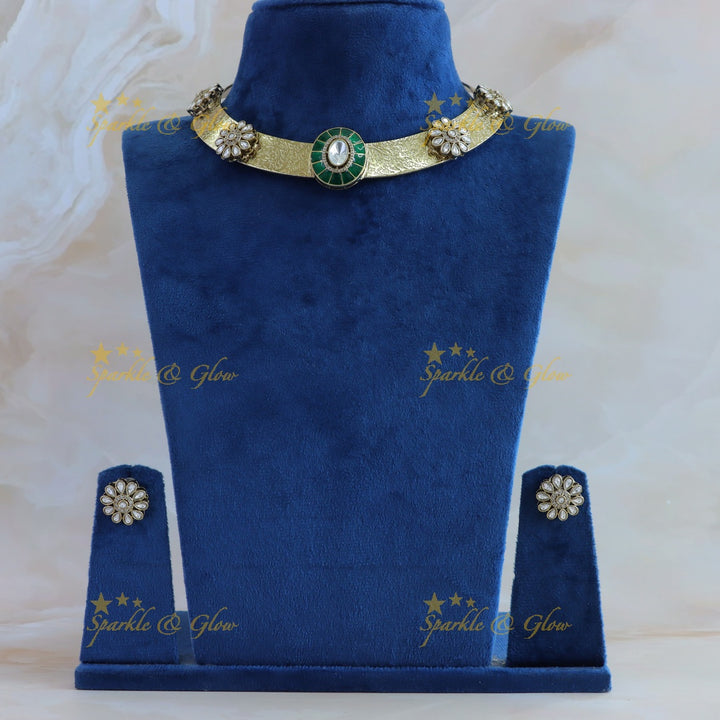 Beautiful Floral and oval stone victorian AD hasli choker