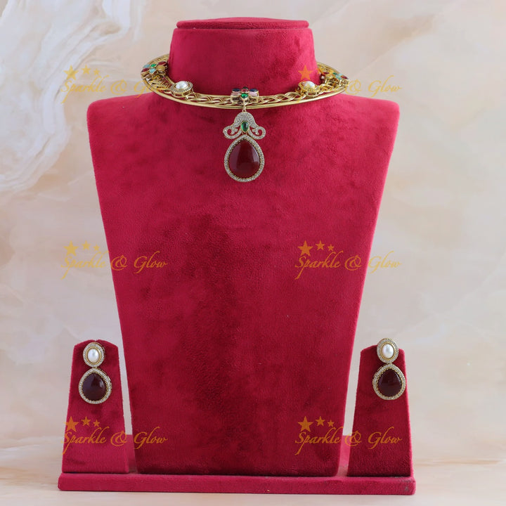 Statement Floral design victorian AD hasli choker with water drop stone - maroon