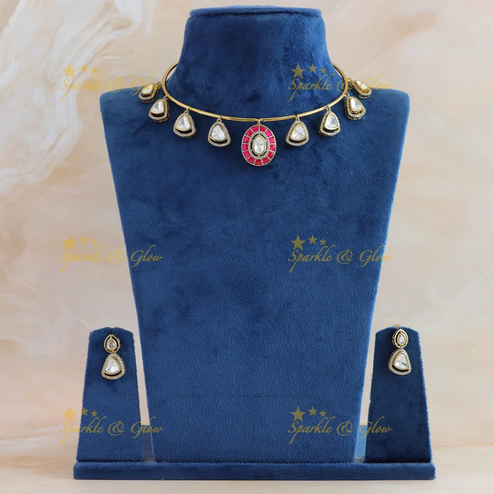Elegant Triangle and oval stone drop victorian AD hasli choker - pink