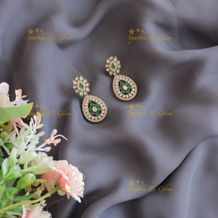 Statement Victorian AD & Emerald Choker Set - Sparkle and Glow - 