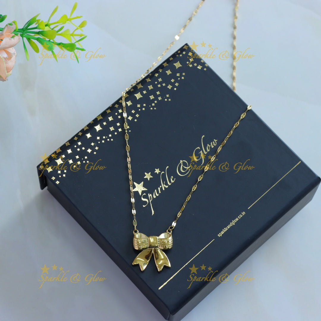 Gracious Infinity pendant short necklace