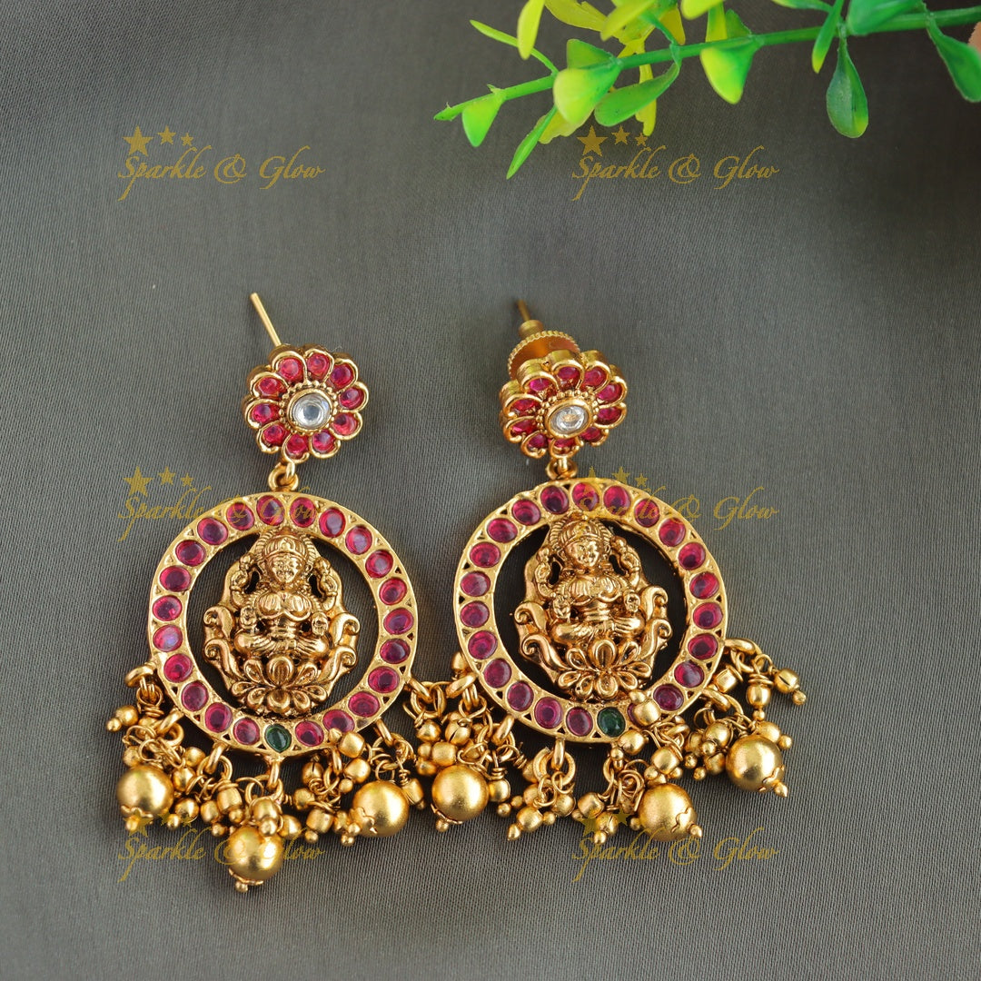 Stunning Lakshmi peacock carved two layer kemp stone bottu long necklace with gold beads