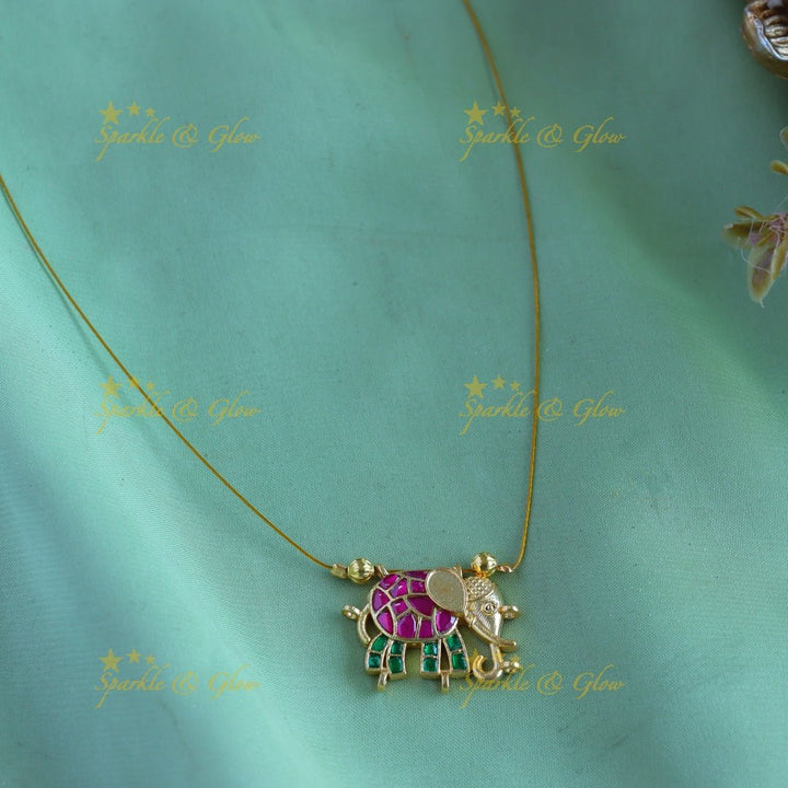 Elegant Elephant pendant Invisible short necklace - Sparkle and Glow - Back Thread - 