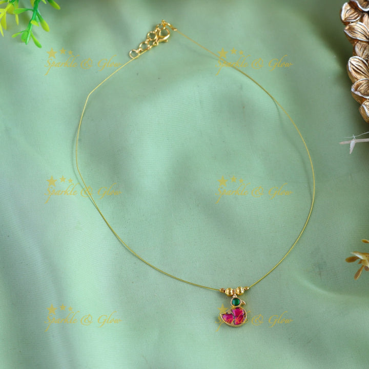 Elegant Duck design Invisible short necklace