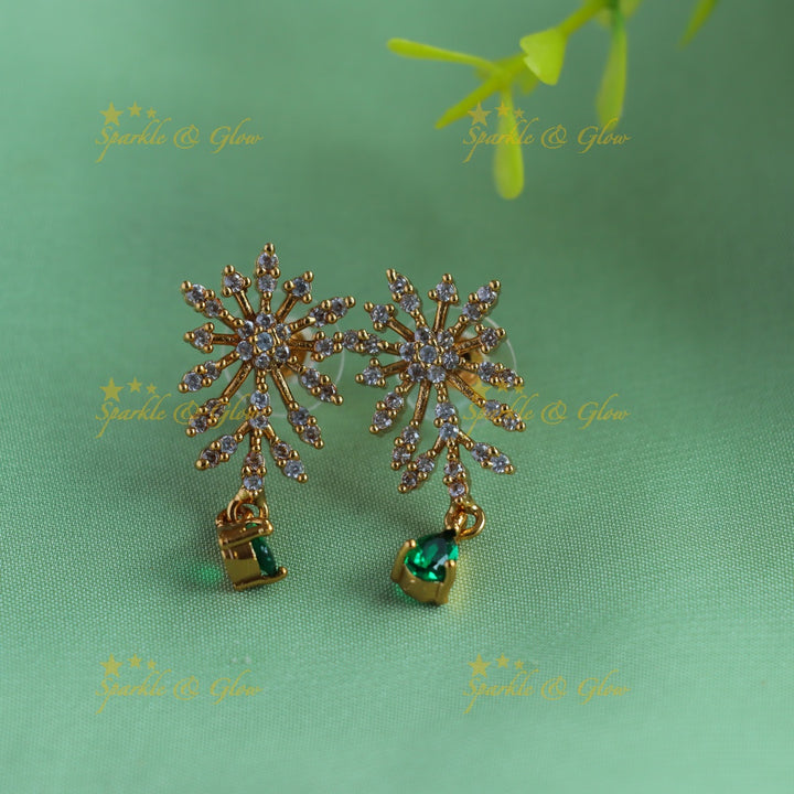 Gracious Star Floral Leaflet design AD short necklace-Green