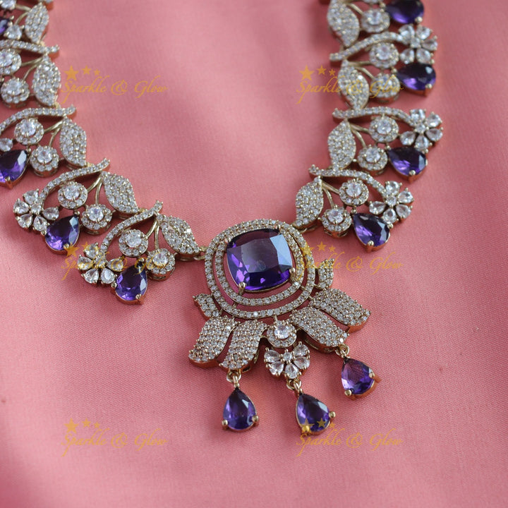 Gracious Square pendant Leaf Floral carved Victorian AD short necklace