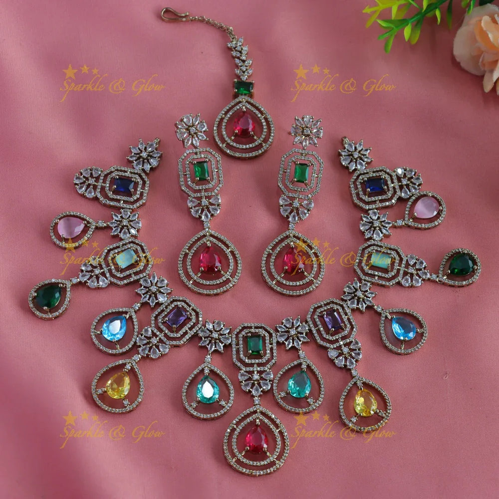 Sparkling Square and Waterdrop design Victorian AD short necklace with Maangtikka - Sparkle and Glow