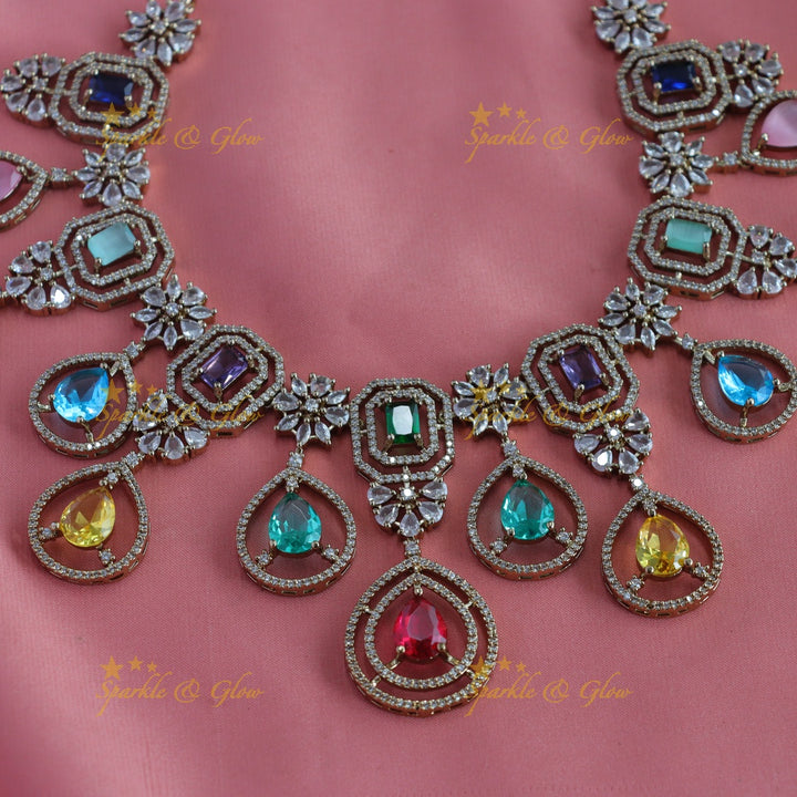 Sparkling Square and Waterdrop design Victorian AD short necklace with Maangtikka