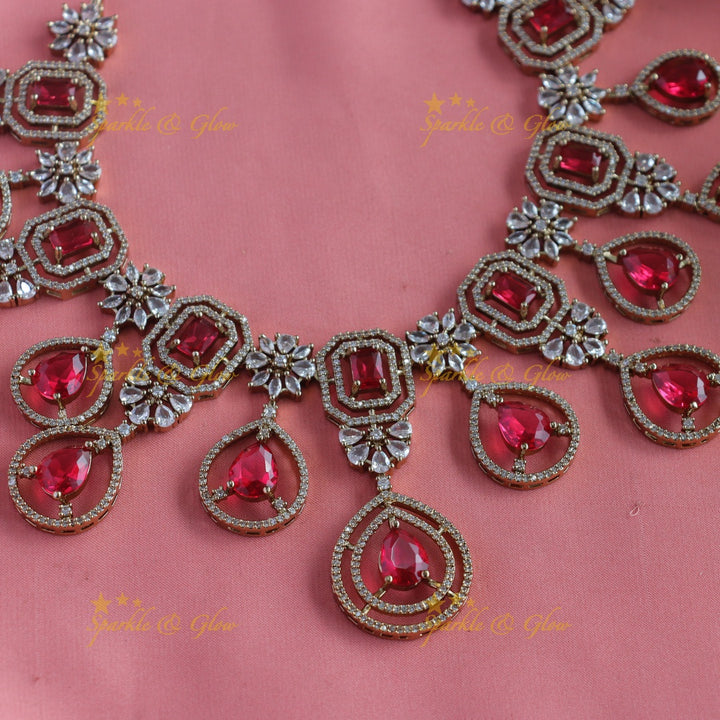 Sparkling Square and Waterdrop design Victorian AD short necklace with Maangtikka