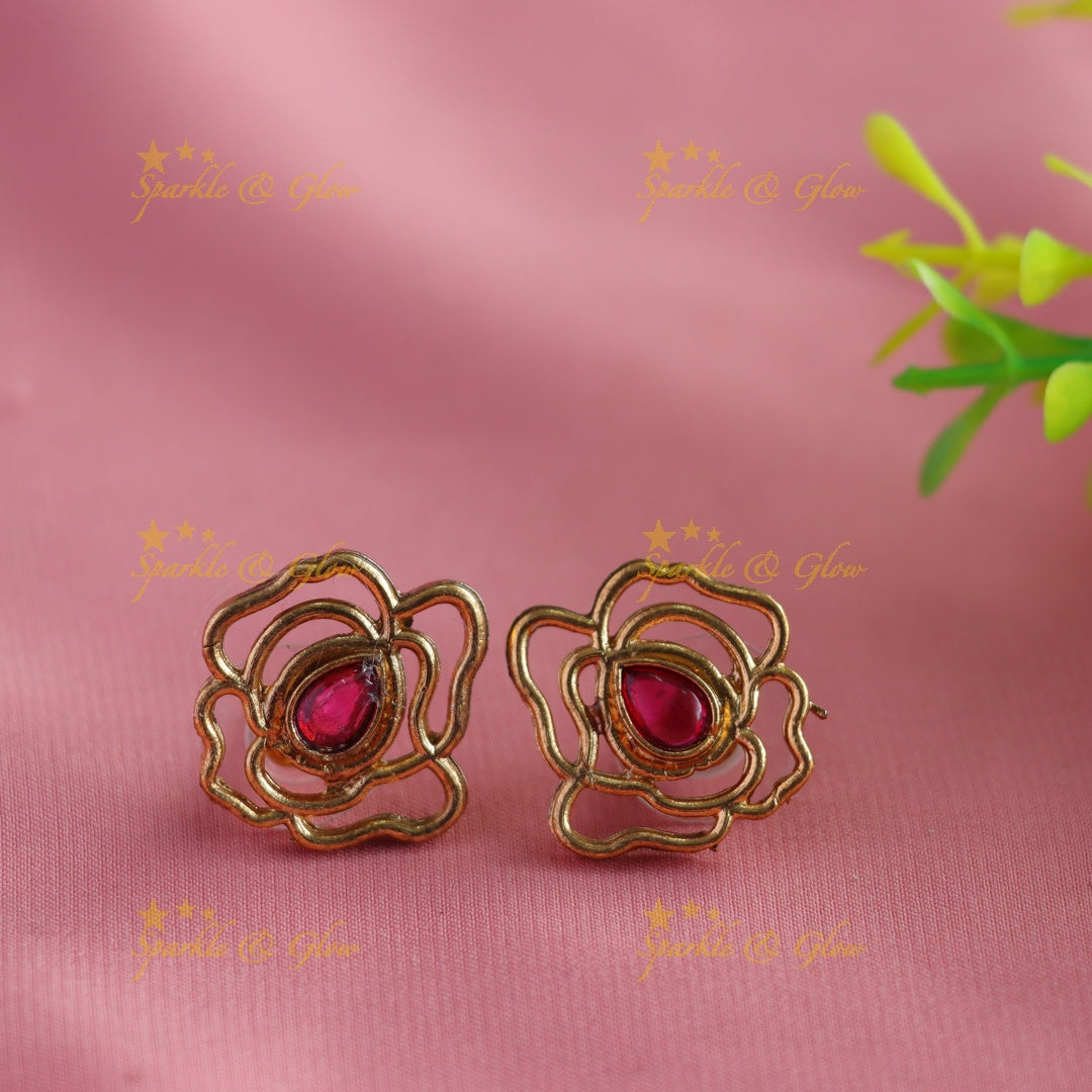 Premium Matte Rose Flower pendant design two layered pearl choker