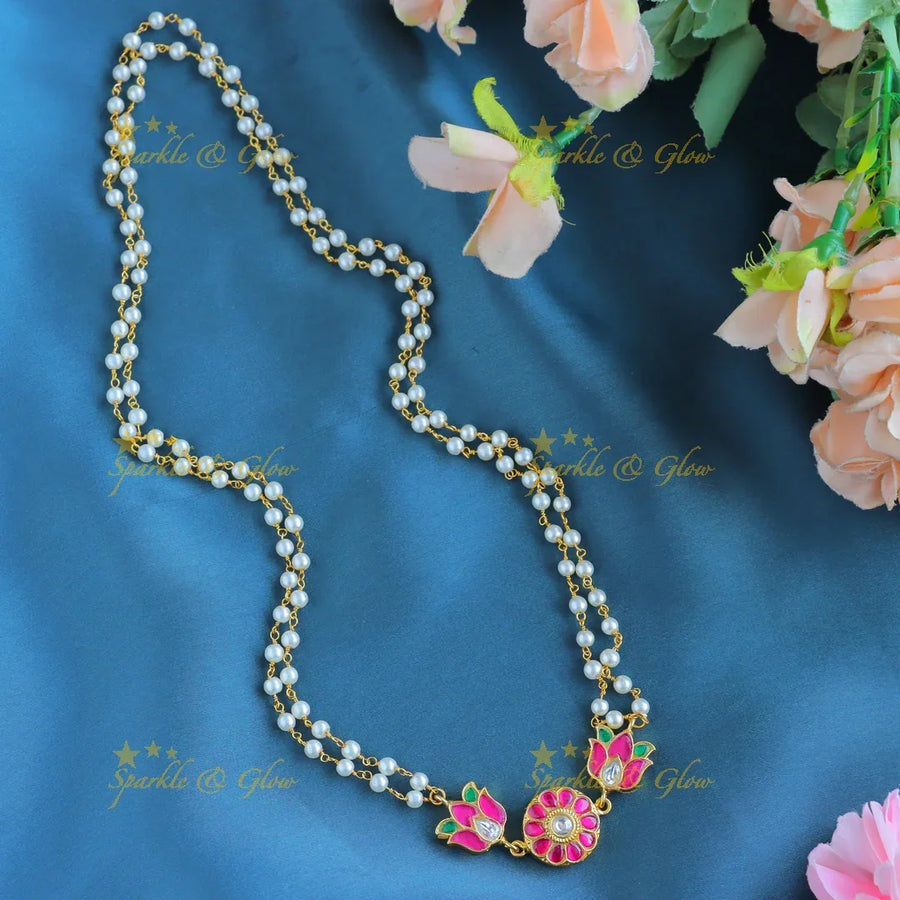 Gracious Lotus pendant Jadau pearl chain - Sparkle and Glow
