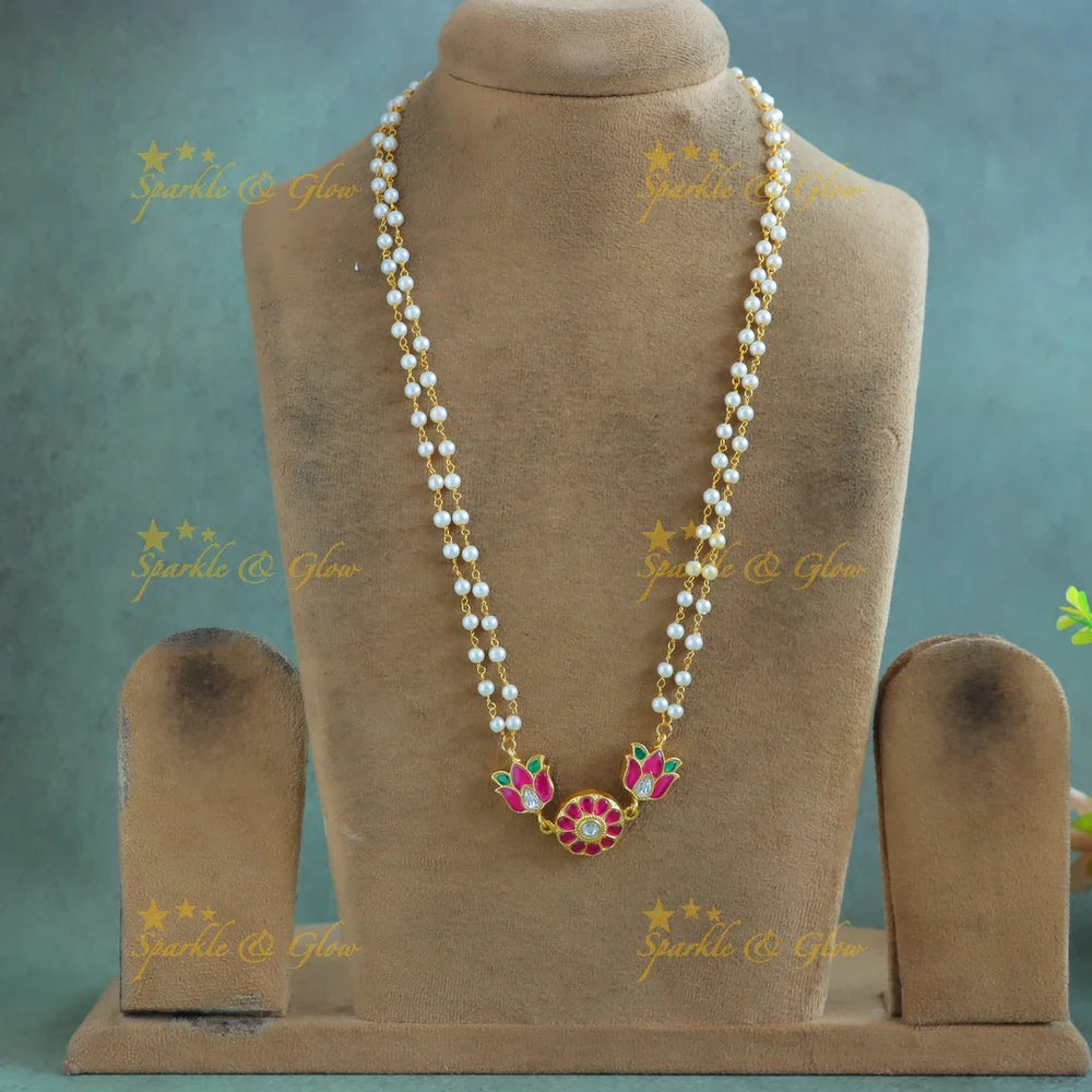 Gracious Lotus pendant Jadau pearl chain - Sparkle and Glow