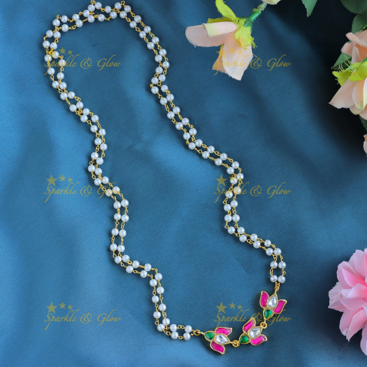 Gracious Lotus pendant Jadau Pearl chain