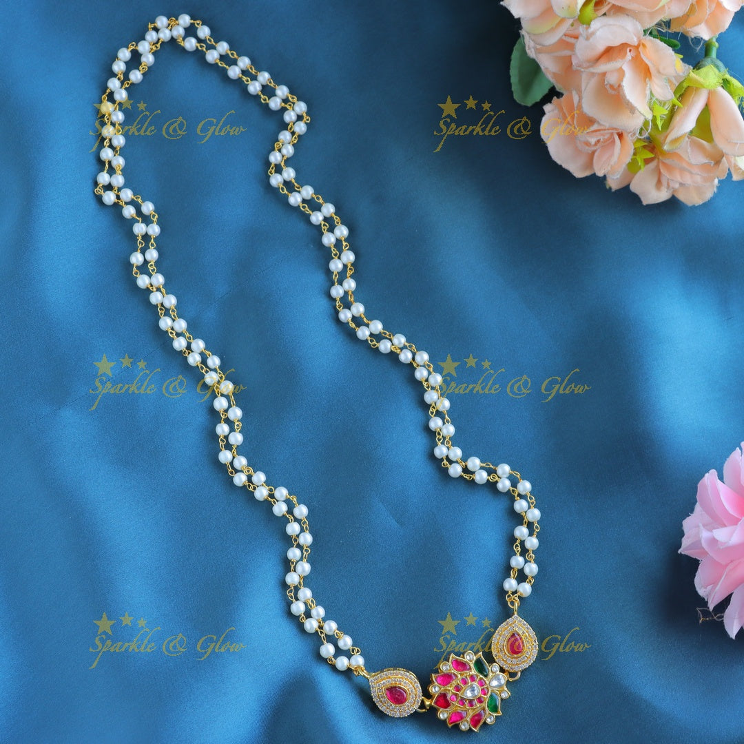 Grand Lotus pendant carved waterdrop Jadau pearl chain