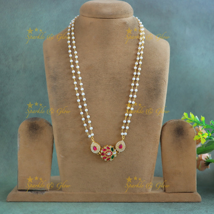Grand Lotus pendant carved waterdrop Jadau pearl chain
